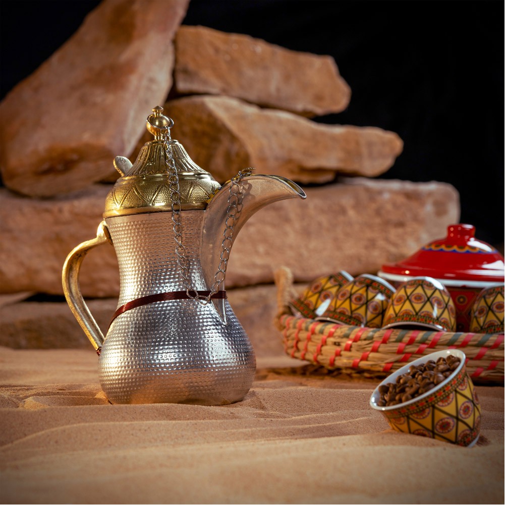 ALSANIDI-Arabic-coffee-pot-magnanimity-Shahama-coffee-pot-Shahama-capacity-1-L-color--